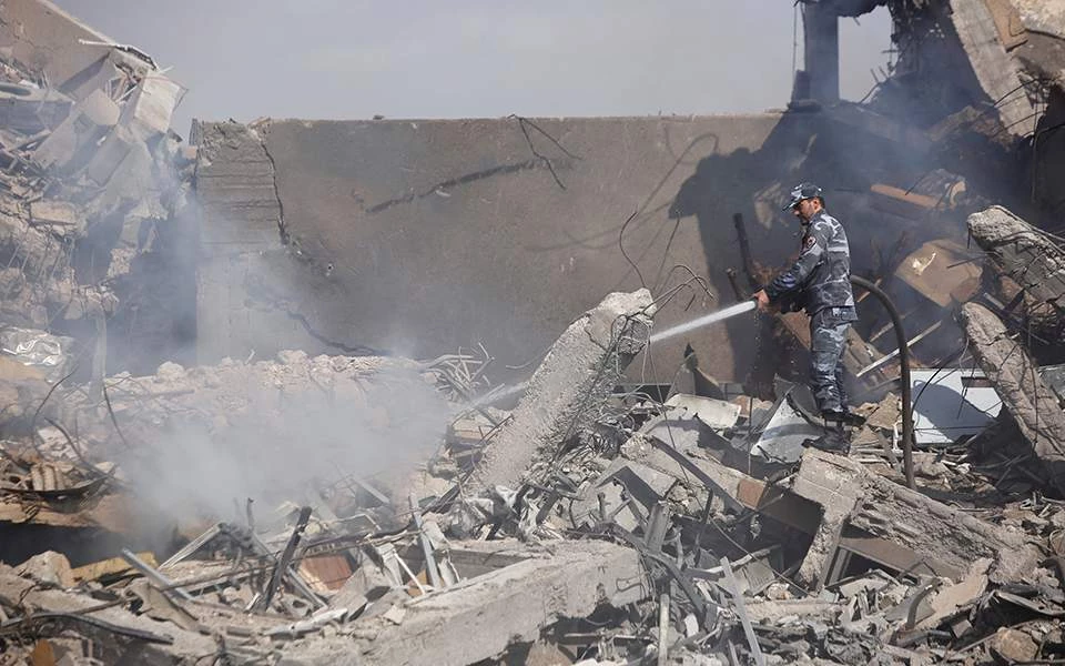 Επιτέλους το παραδέχονται! NYT: Η επίθεση δεν αποδυνάμωσε τον Άσαντ – Εγινε απλά για τα.. μάτια του κόσμου – Δεν υπάρχει στρατηγική